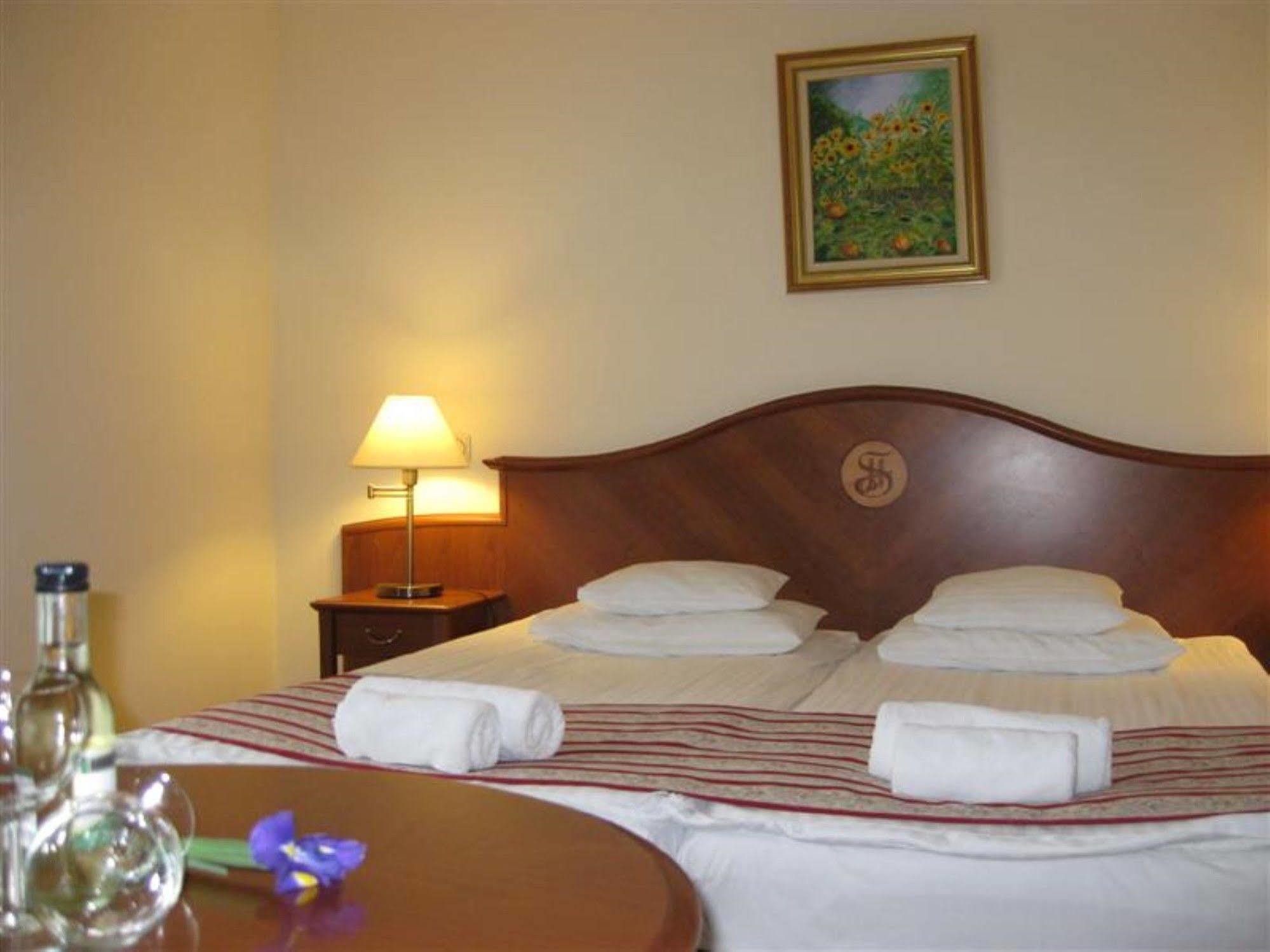 Bed and Breakfast Sante Hévíz Exterior foto